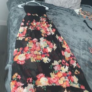 Flowery Maxi dress
